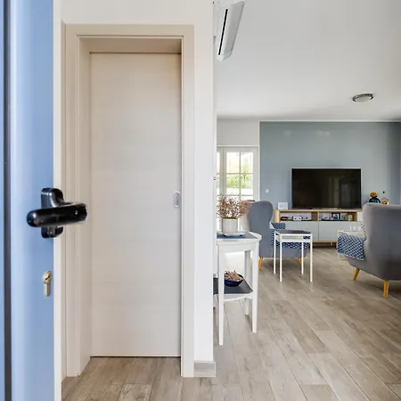 Casa de Férias Mala By Interhome Murter