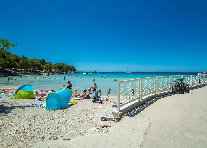 Mala By Interhome 穆泰尔岛