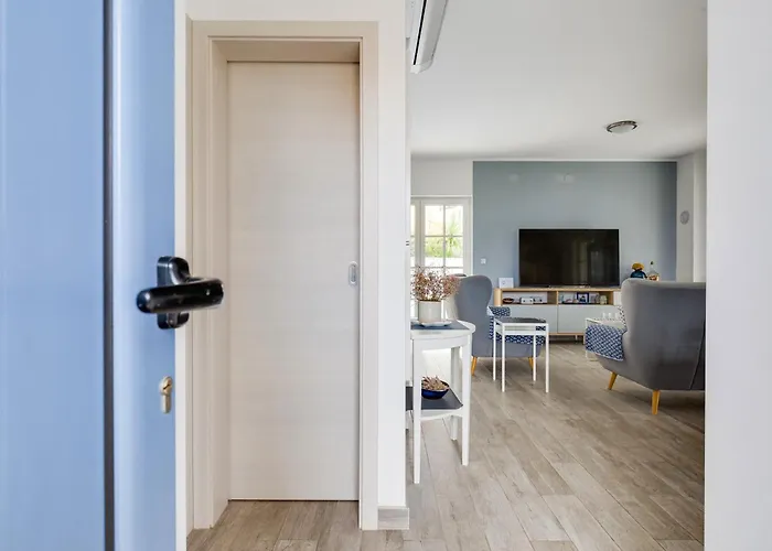 Сasa de vacaciones Mala By Interhome Murter